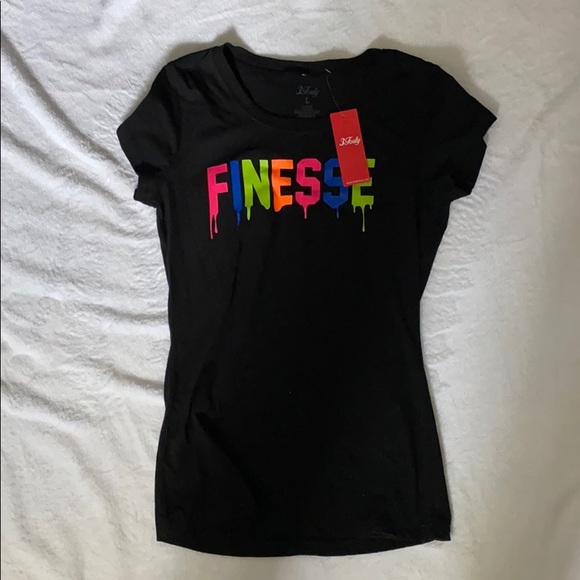 Cute black t shirt - Picture 2 of 3